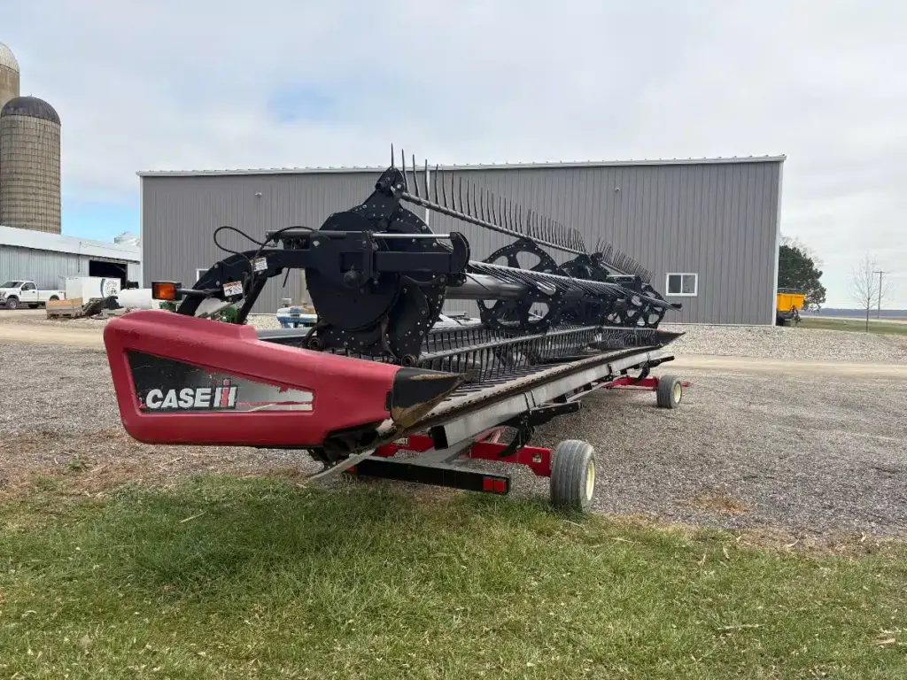 2011 Case IH 2162 Header - Draper